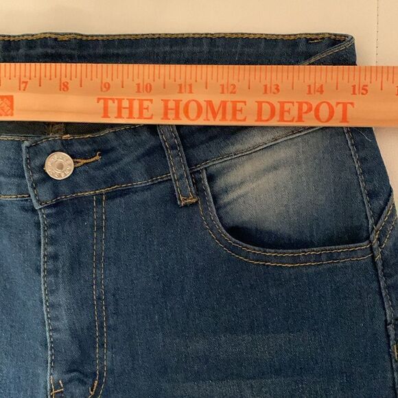 Women’s Classic High Rise Embellishment Pearl Pull On Denim Size XL - Picture 4 of 14